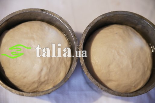 Рецепт. Дрожжевое тесто несладкое (для пампушек и хлеба)