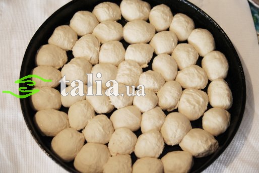 Рецепт. Дрожжевое тесто несладкое (для пампушек и хлеба)