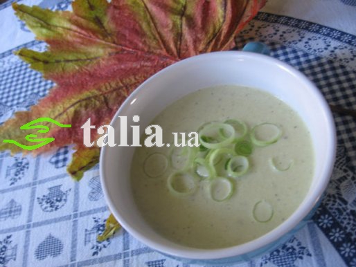 Рецепт. Сливочный суп с луком пореем