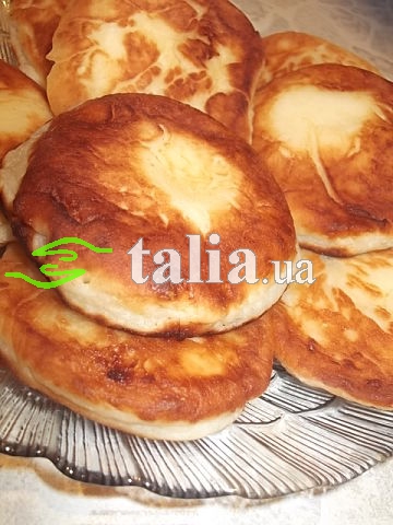 Рецепт. Пышные сырники из творога Рецепт. Пышные сырники из творога