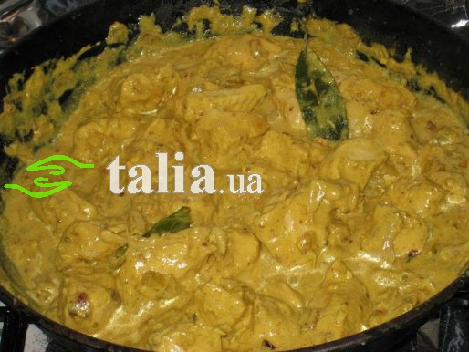Рецепт. Курица карри с йогуртовым соусом
