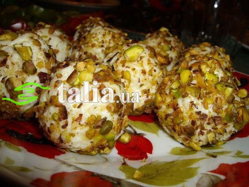 Рецепт. Сырно-ореховые шарики с красной икрой