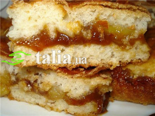 Рецепт. Сливовый пирог с яблоком и корицей