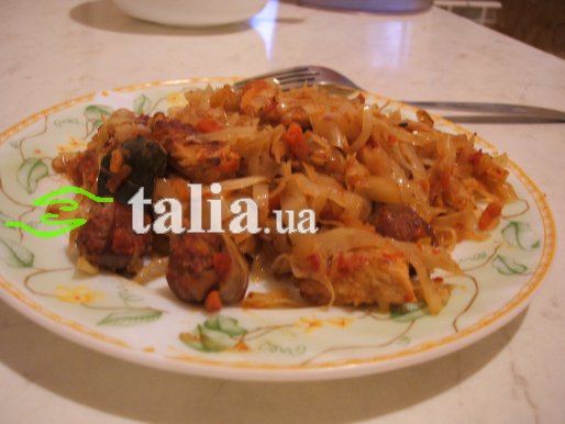 Рецепт. Тушеная капуста с мясом ''Бигус''