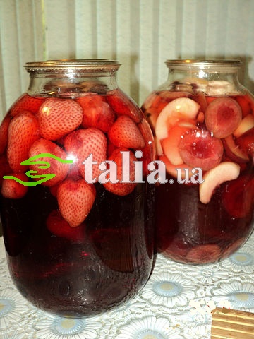 Рецепт. Компот из клубники домашний