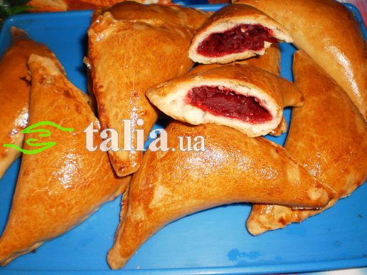 Рецепт. Рогалики с вишней