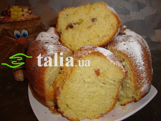 Рецепт. Пирог на сметане с изюмом и шафраном