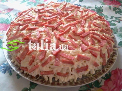 Рецепт. Салат с колбасой