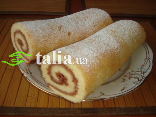 Рецепт. Бисквитный рулет с масляным кремом