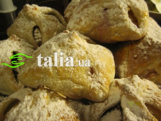 Рецепт. Слойки с яблоками и корицей Рецепт. Слойки с яблоками и корицей