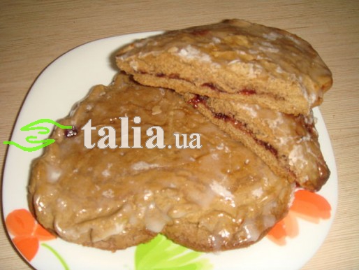 Рецепт. Медовые пряники с повидлом