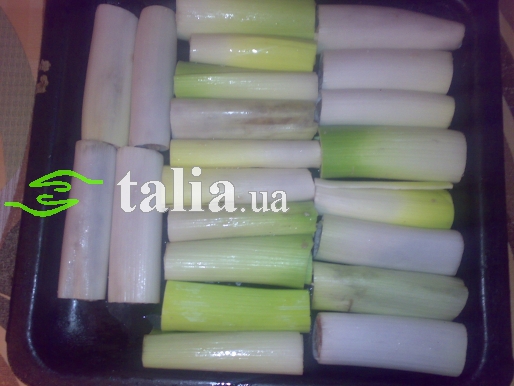 Рецепт. Фаршированный лук-порей запечённый в духовке