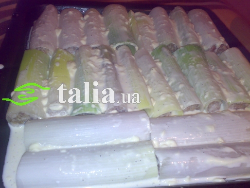 Рецепт. Фаршированный лук-порей запечённый в духовке