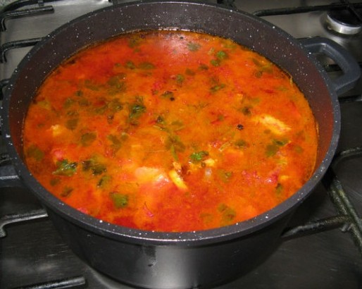 Рецепт. Борщ из красной рыбы