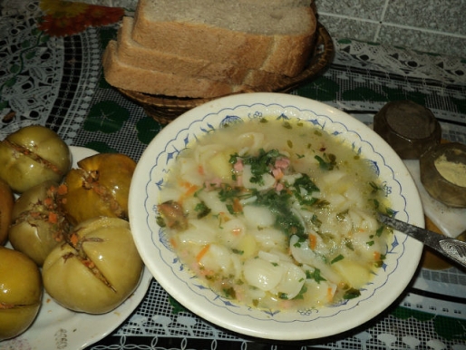 Рецепт. Суп с макаронами и домашней курицей